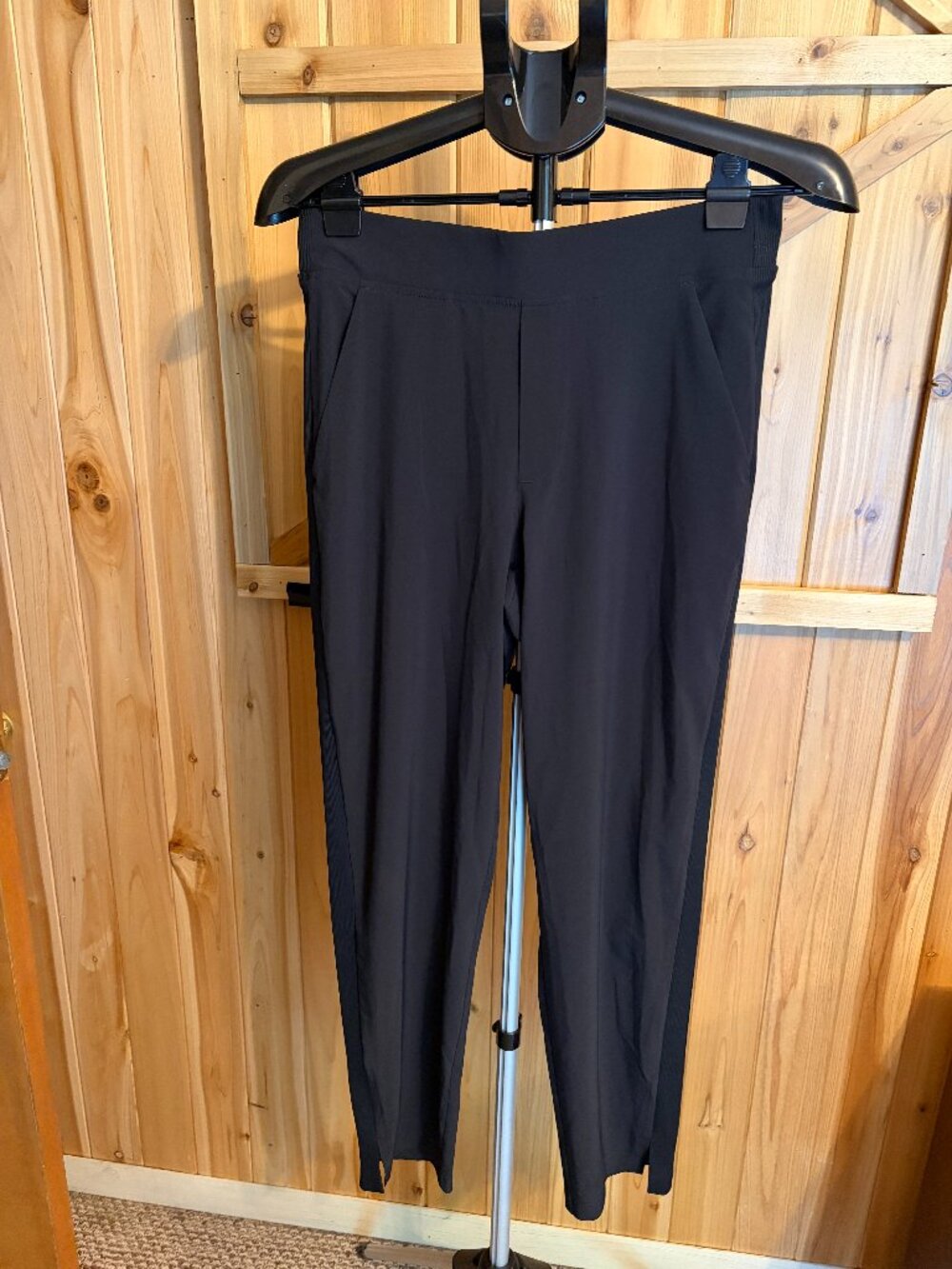 Athleta Brooklyn Ankle Pants Womens 6 Black Stretch Mid Rise Tapered Leg Casual